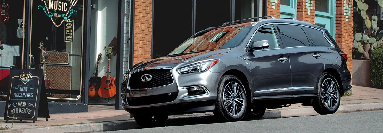 2020 INFINITI QX60 parked curbside
