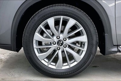 2023 INFINITI QX50 LUXE
