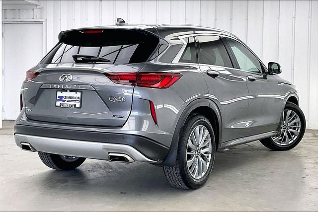 2023 INFINITI QX50 LUXE