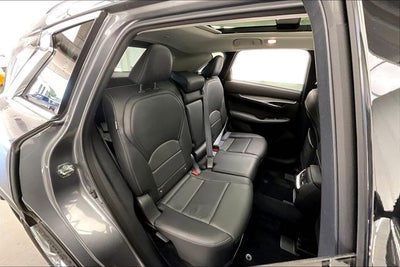 2023 INFINITI QX50 LUXE