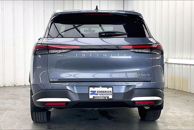 2026 INFINITI QX60 LUXE