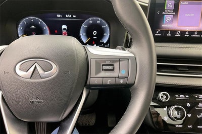 2025 INFINITI QX60 LUXE