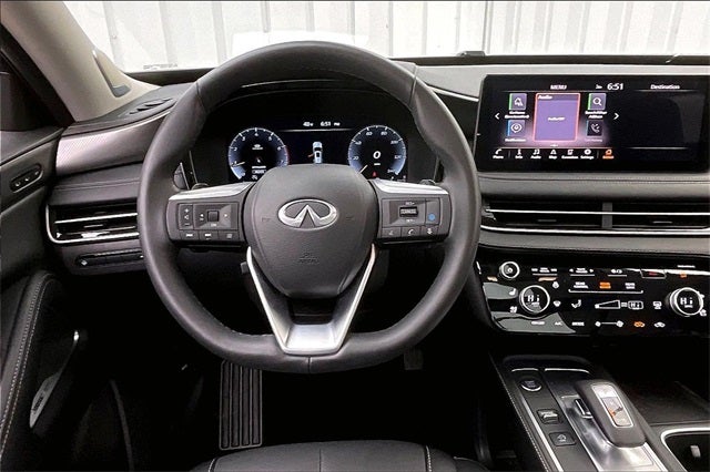 2025 INFINITI QX60 LUXE