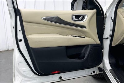 2017 INFINITI QX60 Base