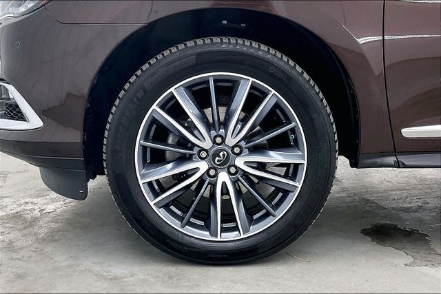 2019 INFINITI QX60 LUXE