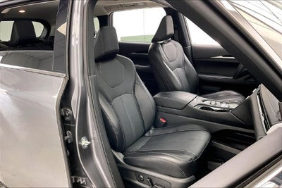 2024 INFINITI QX60 PURE