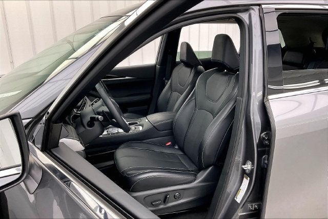 2024 INFINITI QX60 PURE