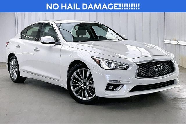 2023 INFINITI Q50 LUXE