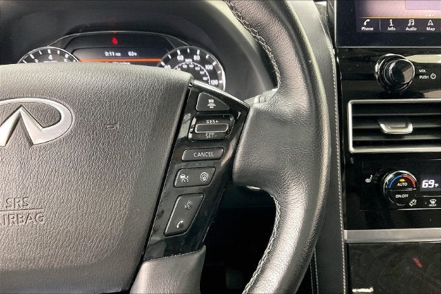 2023 INFINITI QX80 LUXE 8 PASSENGER