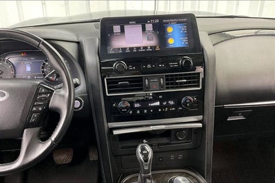 2022 INFINITI QX80 LUXE