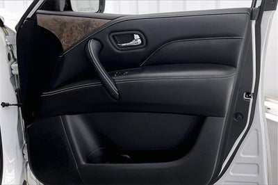 2023 INFINITI QX80 Premium Select