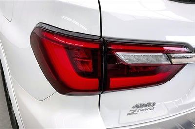 2023 INFINITI QX80 Premium Select