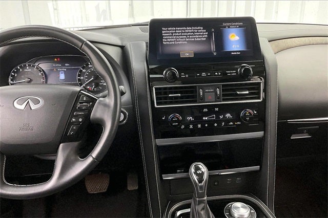 2023 INFINITI QX80 Premium Select