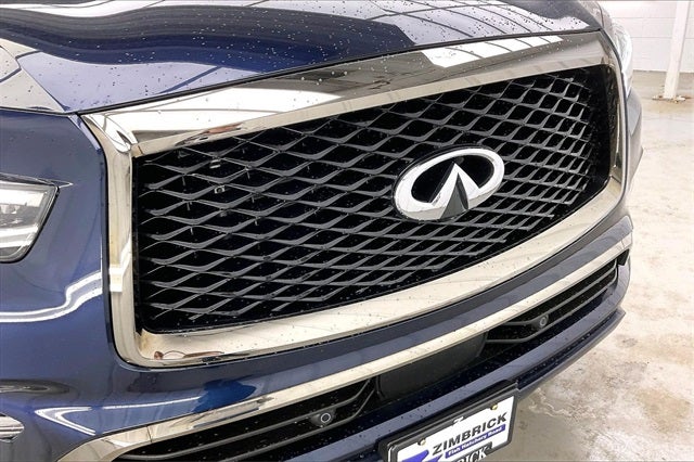 2024 INFINITI QX80 Premium Select