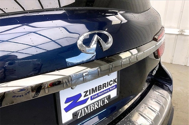 2024 INFINITI QX80 Premium Select