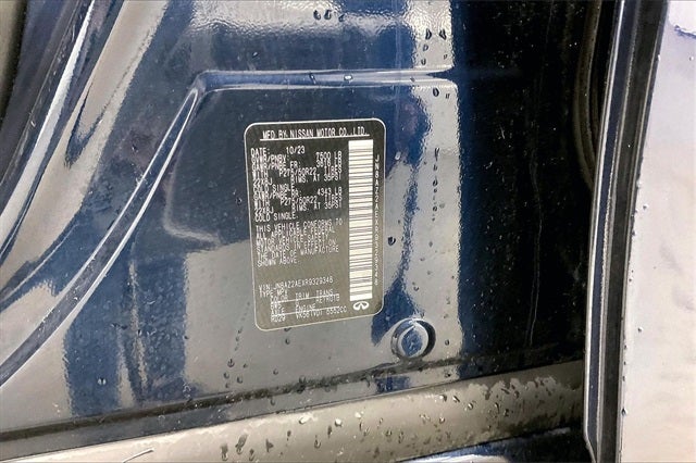 2024 INFINITI QX80 Premium Select