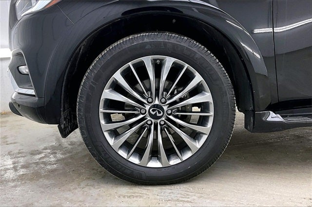 2021 INFINITI QX80 Sensory