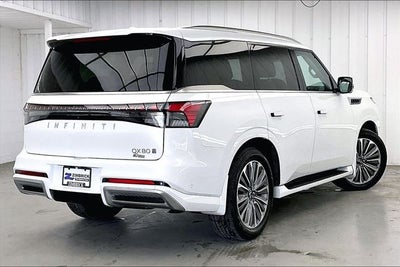 2026 INFINITI QX80 LUXE