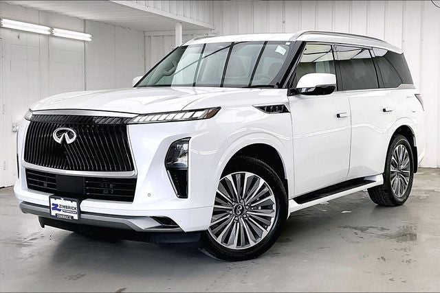 2026 INFINITI QX80 LUXE