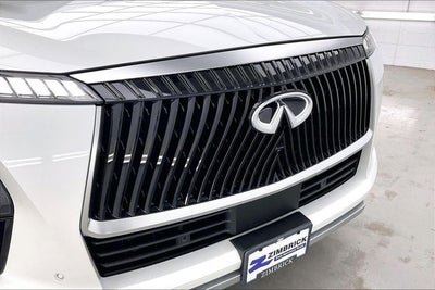 2026 INFINITI QX80 LUXE
