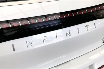 2026 INFINITI QX80 LUXE