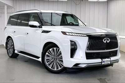 2026 INFINITI QX80 LUXE