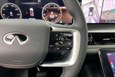 2026 INFINITI QX80 LUXE