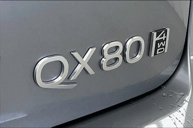 2026 INFINITI QX80 LUXE