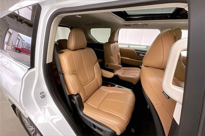 2025 INFINITI QX80 SENSORY