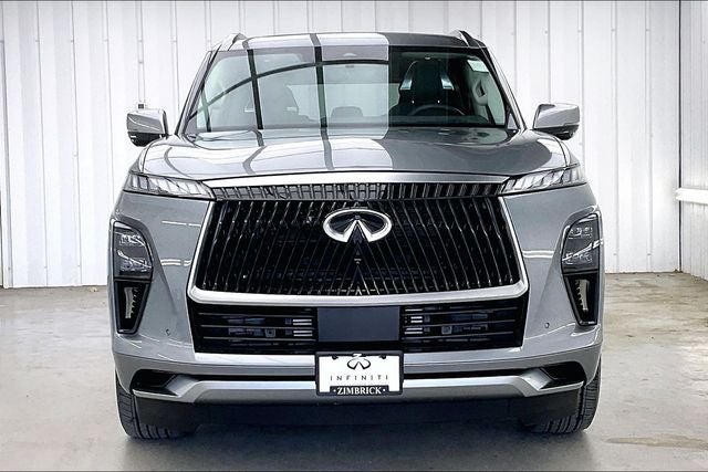 2025 INFINITI QX80 SENSORY 8 PASSENGER