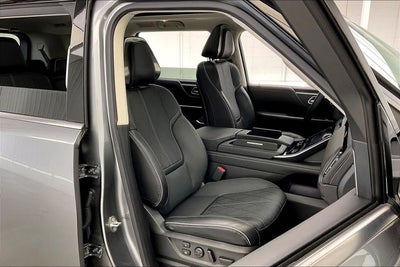 2025 INFINITI QX80 SENSORY 8 PASSENGER