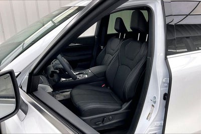 2027 INFINITI QX60 LUXE InStock