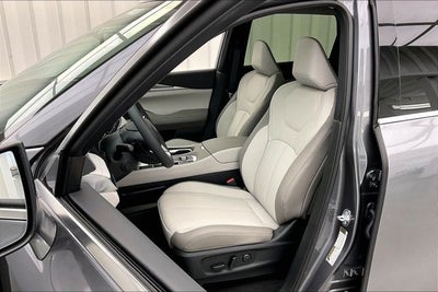 2027 INFINITI QX60 LUXE InStock