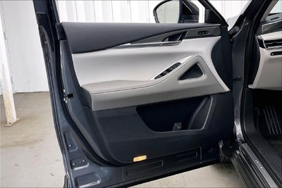 2027 INFINITI QX60 LUXE InStock