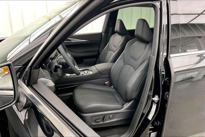 2027 INFINITI QX60 LUXE InStock