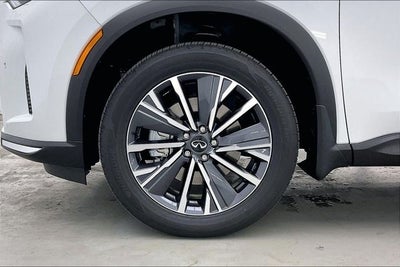 2027 INFINITI QX60 LUXE InStock