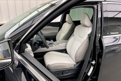 2027 INFINITI QX60 LUXE InStock