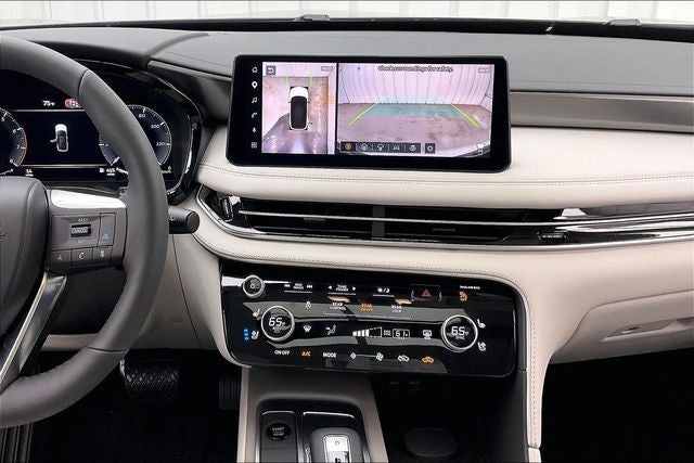 2027 INFINITI QX60 LUXE InStock