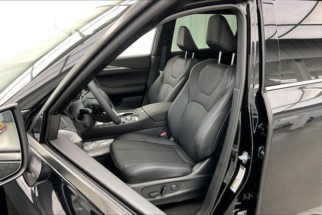 2027 INFINITI QX60 SPORT InStock