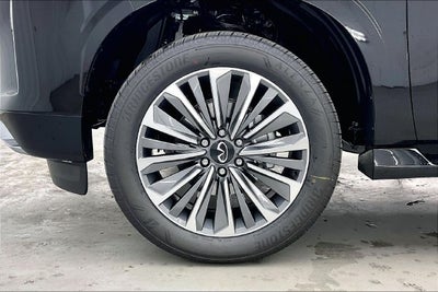 2027 INFINITI QX80 LUXE InStock