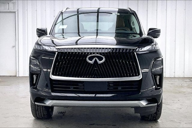 2027 INFINITI QX80 LUXE InStock