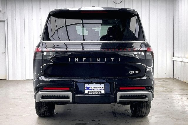 2027 INFINITI QX80 LUXE InStock