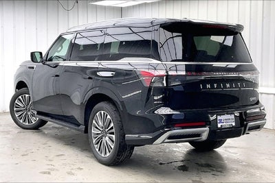 2027 INFINITI QX80 LUXE InStock