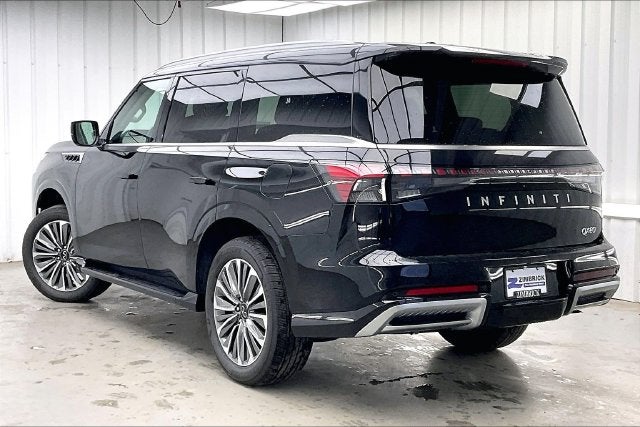2027 INFINITI QX80 LUXE InStock