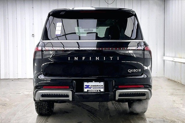 2026 INFINITI QX80 LUXE