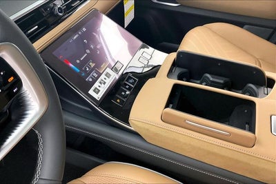 2027 INFINITI QX80 LUXE InStock