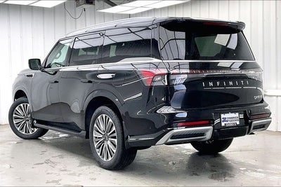 2027 INFINITI QX80 LUXE InStock