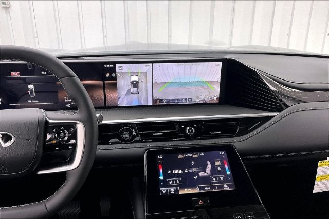 2027 INFINITI QX80 LUXE InStock