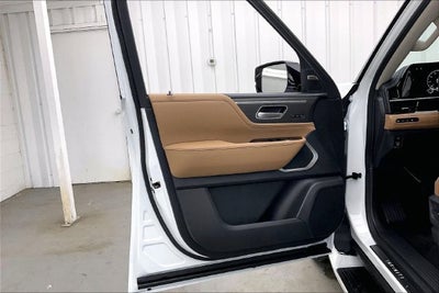 2027 INFINITI QX80 LUXE InStock