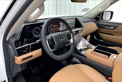 2027 INFINITI QX80 LUXE InStock